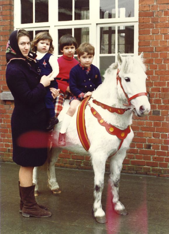 Klik op de grote foto om terug te keren naar het overzicht